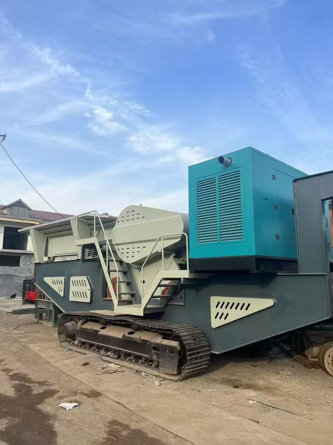 Used Tracked 750 Mobile Jaw Crushing Plant | with Feeder | 110kW Motor | 300kW Genset Main Image
