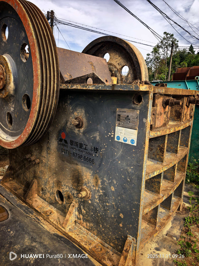 Used Liming PE600*900 Jaw Crusher | High-Capacity Primary Breaker | Reliable Stone Crushing Hover Image